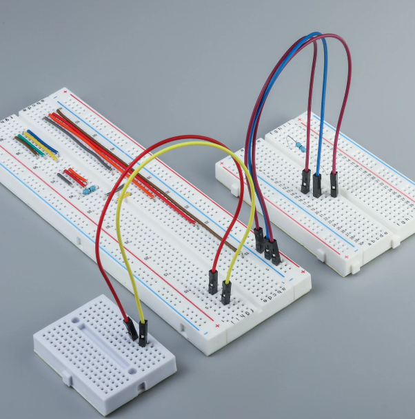 400 Points Half Size Solderless Breadboard MAKERJUNCTION